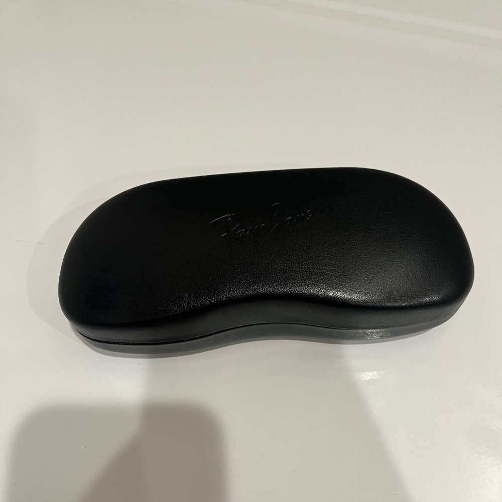 Ray ban glasses case